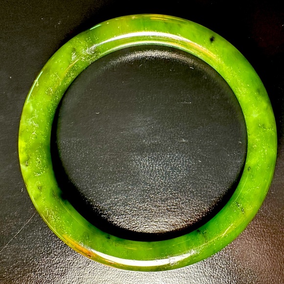 Matching JADE Bangle & Rings - Picture 3 of 8